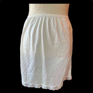 Mel-Lin Half Slip (2038-1)